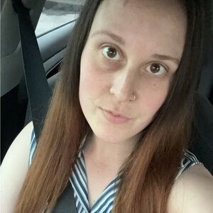 Meet your Posher, Stella